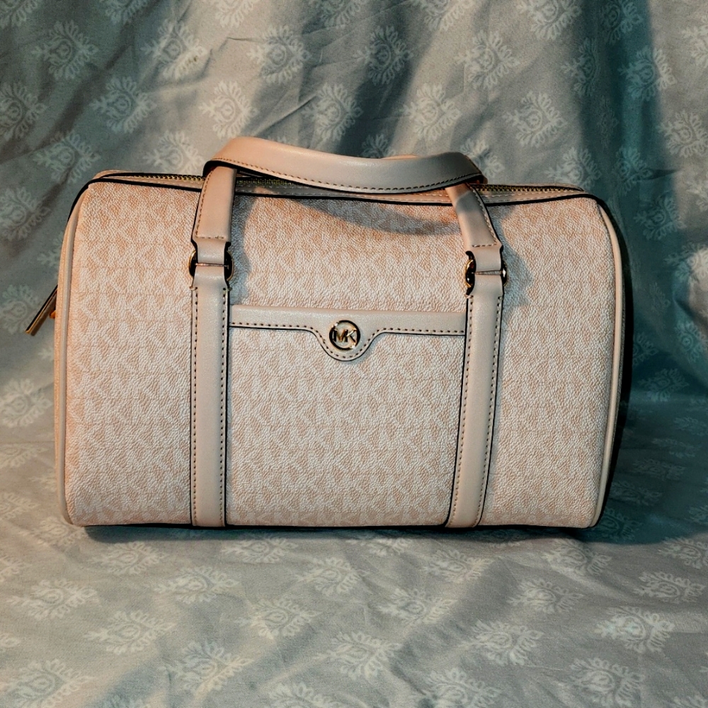 Michael Kors Medium Duffel Light Powder Blush Satchel